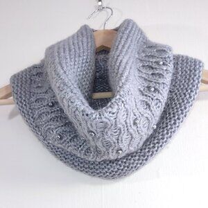 Betsey Johnson Cozy Knit Scarf w/ Pearls Boho Feminine  One Size